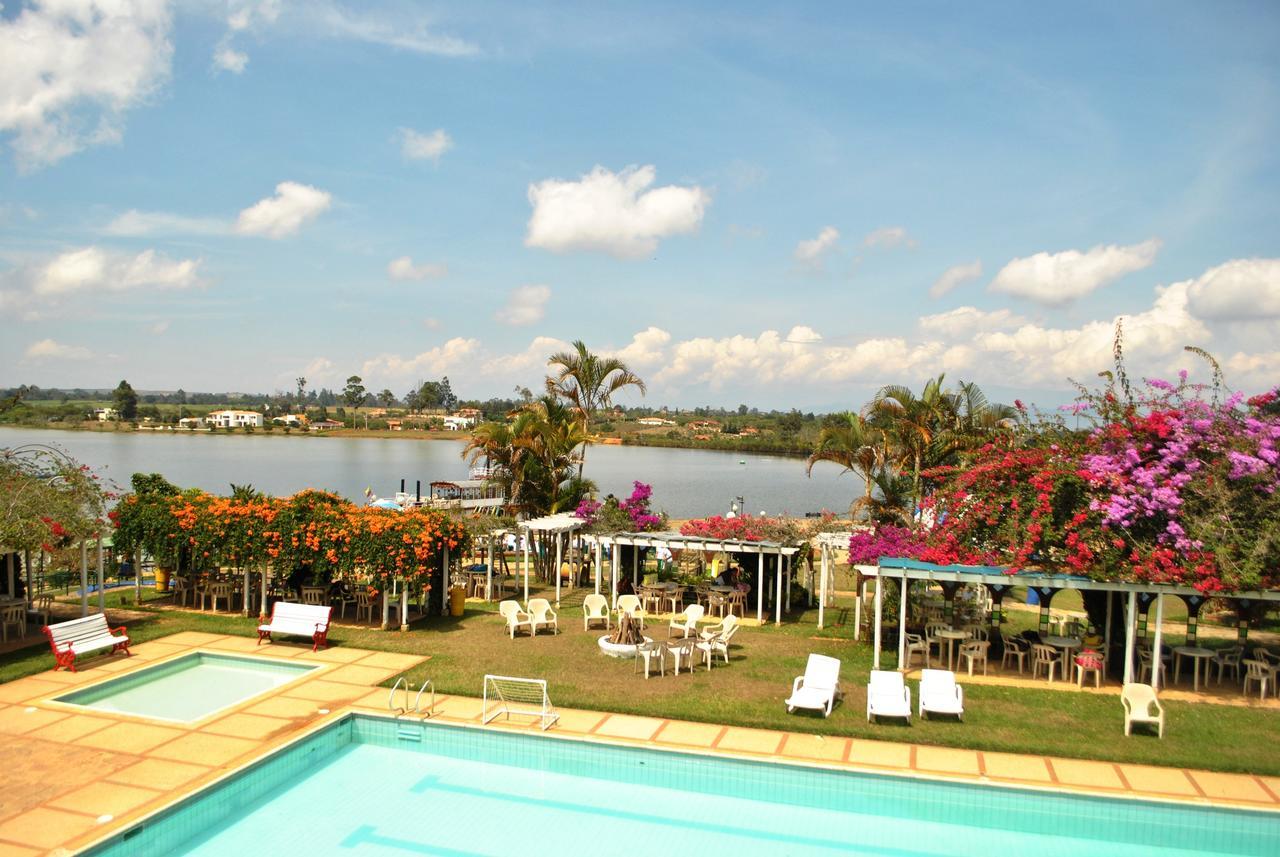 Hotel Acuarela La Granja Ngoại thất bức ảnh